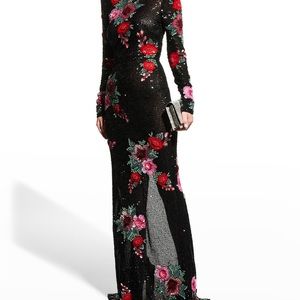 NAEEM KHAN
Floral Beaded Strong Shoulder Sequin Gown